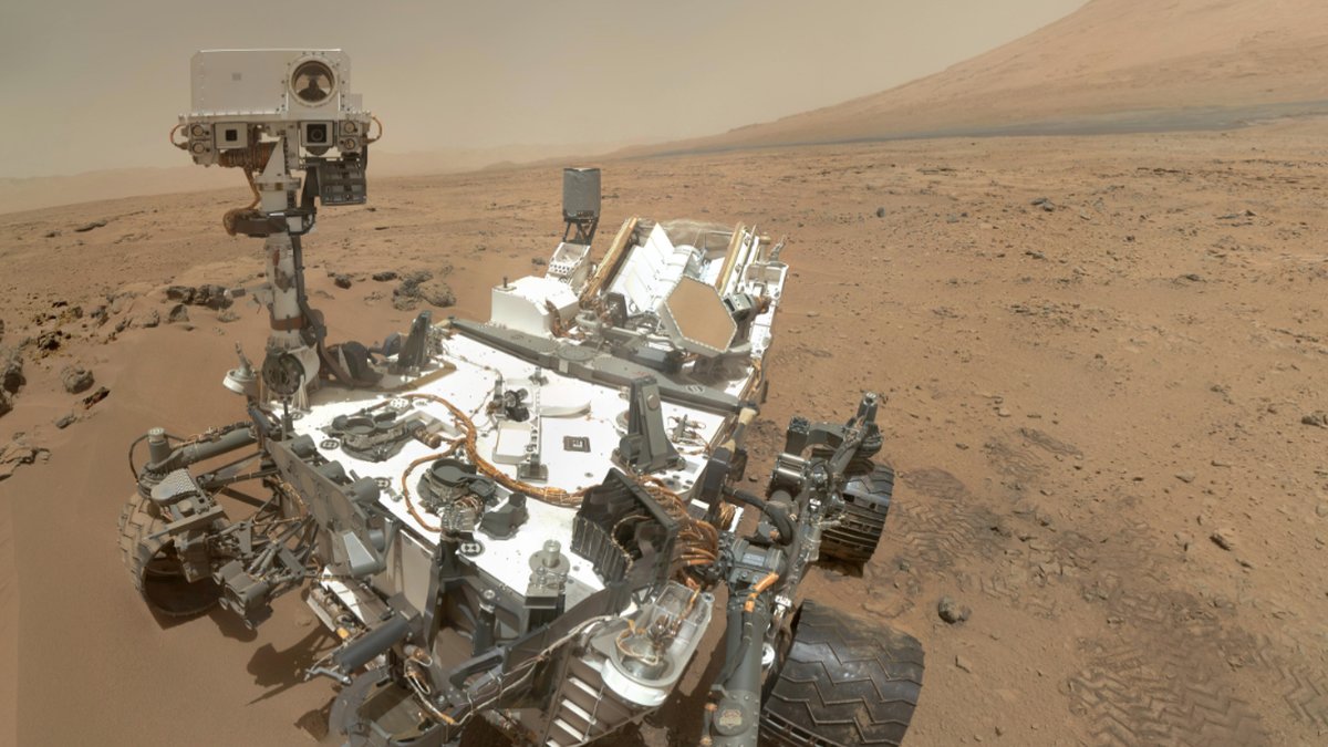 Ett självporträtt av Curiosity, taget på Mars